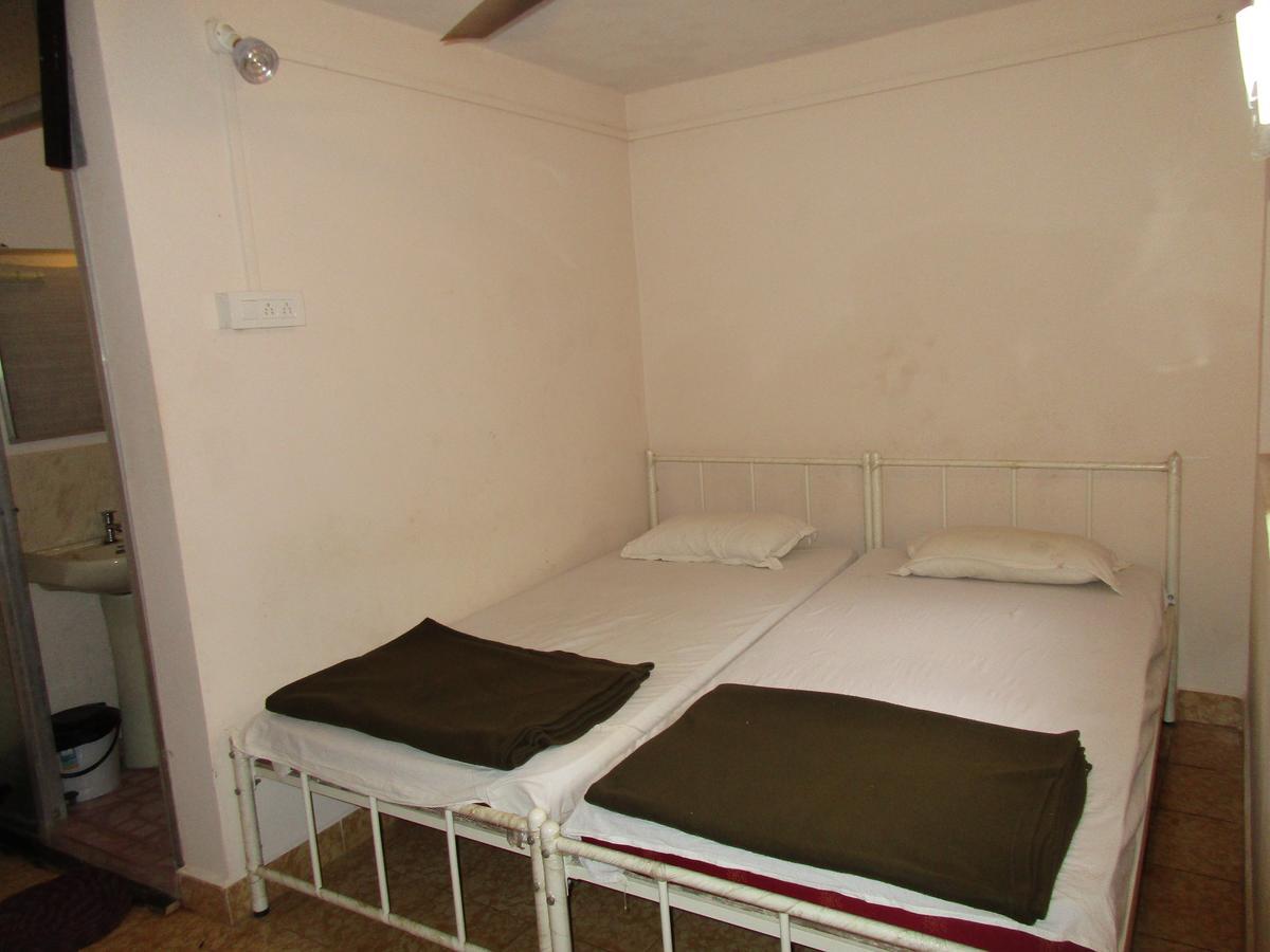 Arambol By Roadhouse Hostels, Goa Екстериор снимка